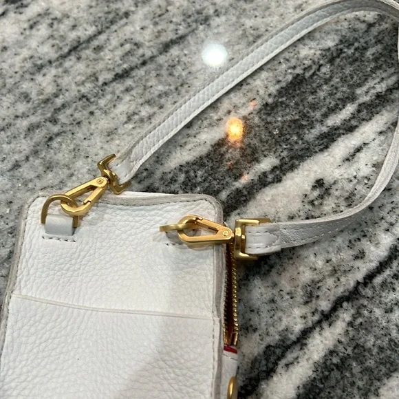 Hammitt Cross Body Phone bag with interior credit card slots - Picture 5 of 5